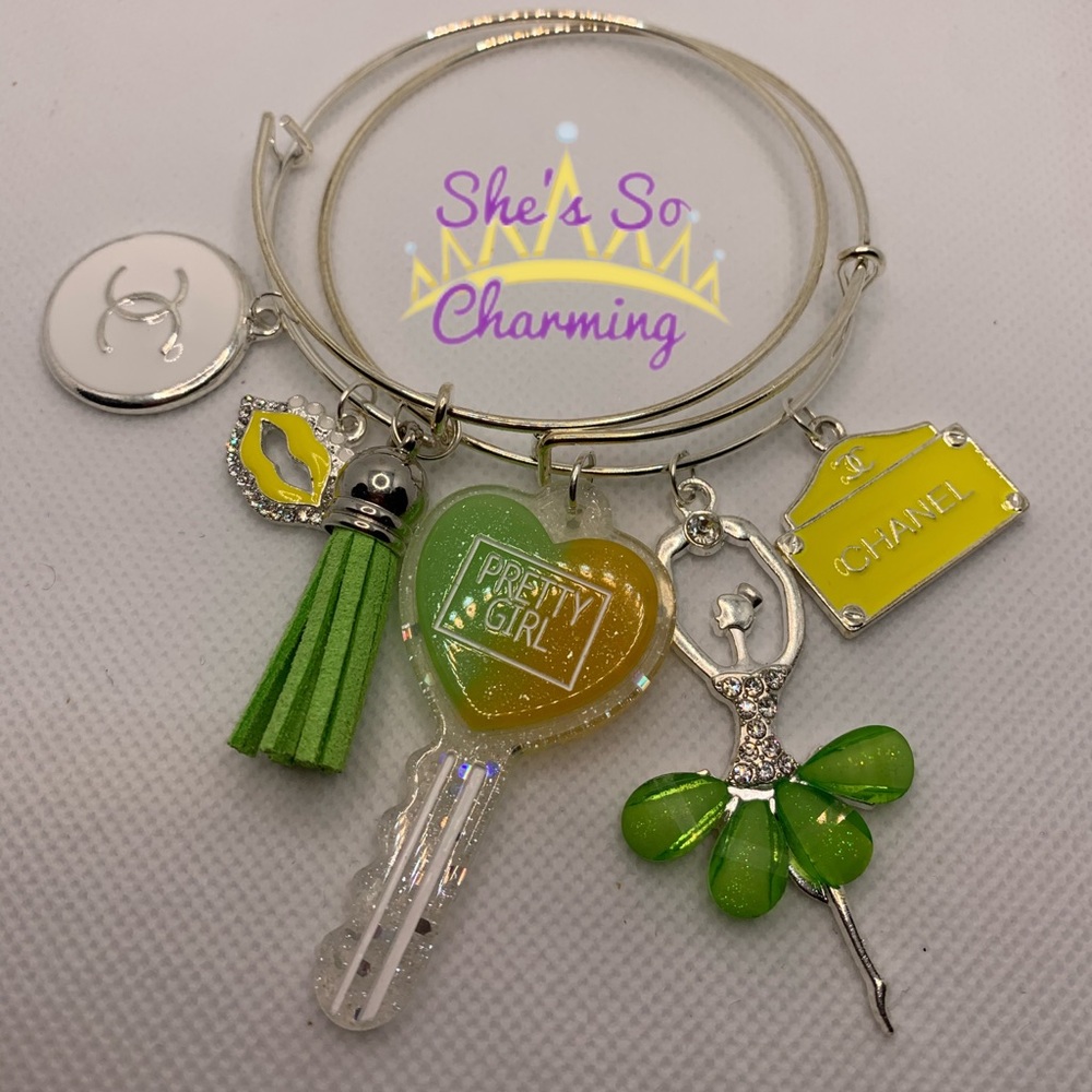 Charm bracelet